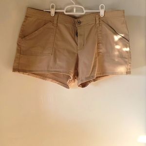 Arizona Khaki Shorts